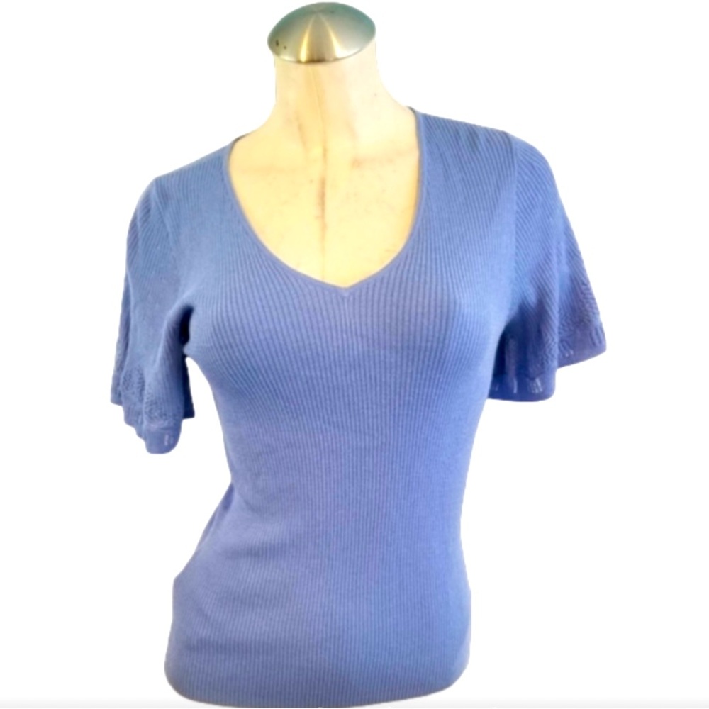 NWT Loft XS V-Neck, icy cool blue, knit, ribbed, stretchy top w/flutter sleeves